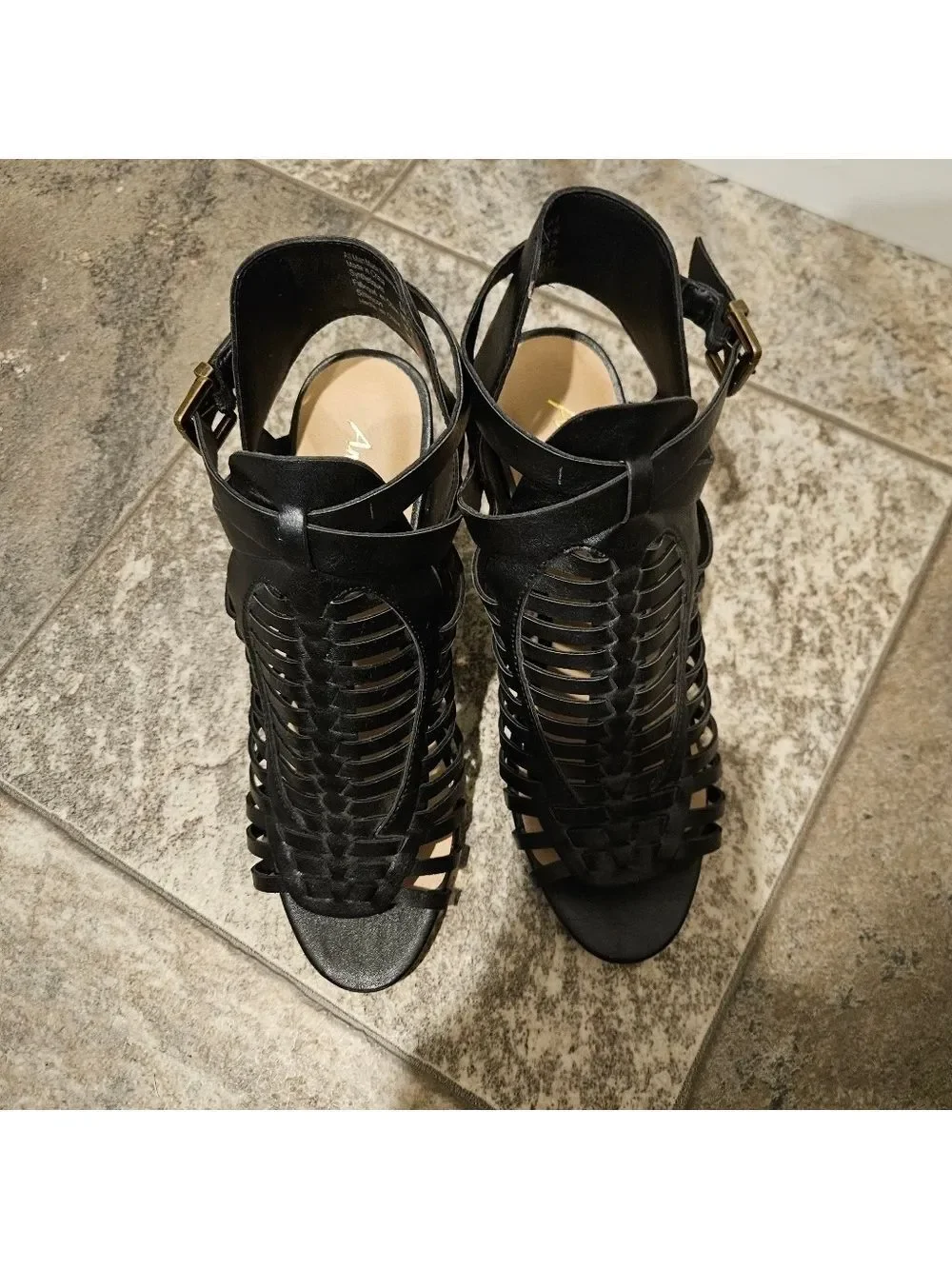AMERICAN EAGLE BLACK FAUX LEATHER PEEPTOE STRAPPY HIGH BLOCK HEEL SANDALS SIZE 8
